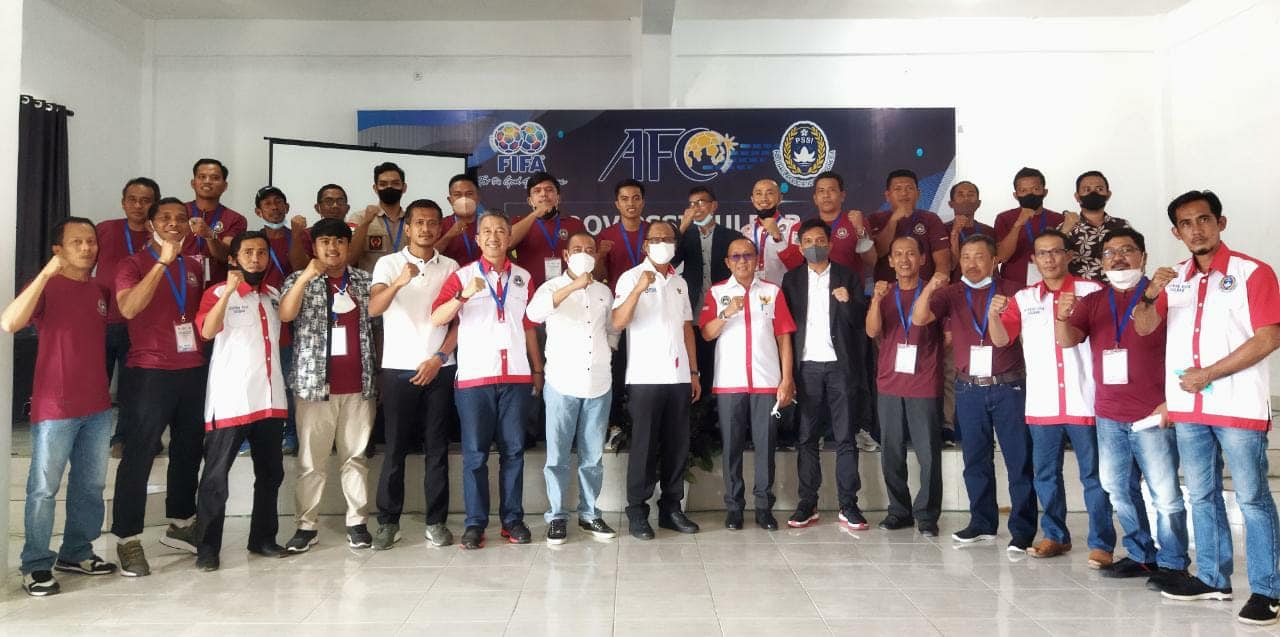 Agus Ambo Djiwa Aklamasi Terpilih Kembali Pimpin PSSI Sulbar